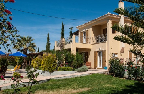 Karavados Villa | Villa Ammnoy Luxury Villa With Pool In Quiet Location, Near To Beach, Tavernas and Shops