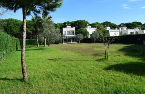 Ishem Villa | Villa Amorino by the Sea