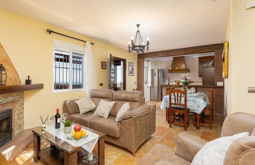 Frigiliana Villa | Villa Ana y Garcia - Three Bedroom Villa, Sleeps 6