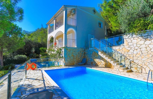 Petaleia Villa | Villa Anastar in Corfu