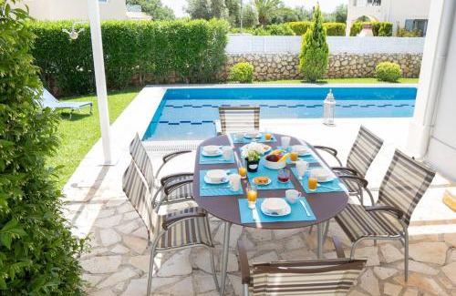 Pesada Villa | Villa Angelina