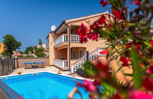 Barbariga Villa | Villa Anja by Villas Guide