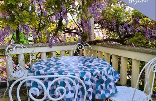 Le Puy d'Alon House | VILLA ANNEE 30 Rénovée ,Terrasse et Jardin