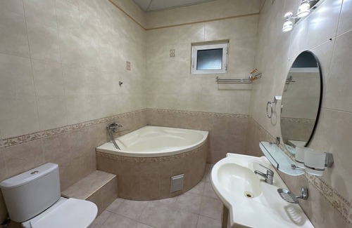 Tashkent House | VILLA ANOR Family Guest House