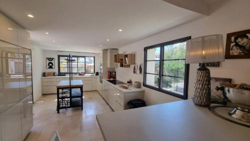 La Mole Villa | Villa Antassi enjoy the sun