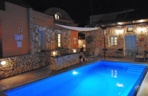 Karterados Apartment | Villa Antheia