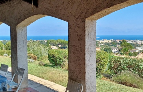 Antibes Villa | Villa Antibes, private pool, beautiful sea view