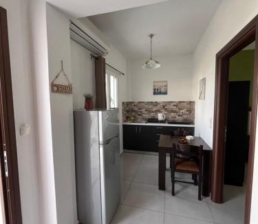 Amoudi Apartment | Villa Antonis deluxe apartments