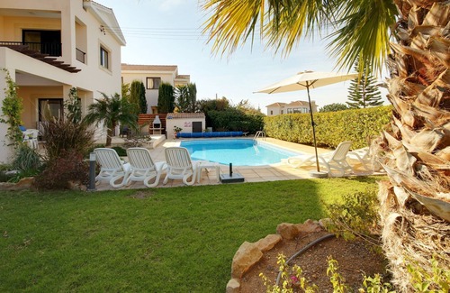 Kouklia Villa | Villa Aphrodite's Rock a Fab 3 bed detached villa with pool in great location!