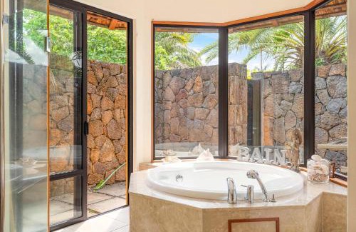 Tamarin Villa | Villa Arcana - Exclusive stay in Mauritius by Sealodge