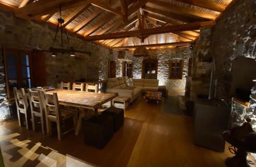 Karyes Villa | Villa Ardamis Karyes