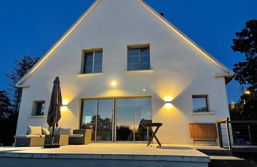 Ver-sur-Mer Villa | Villa "ART" in a quiet location 300 m from the beach