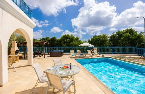 Agios Georgios Pegeias Villa | Villa Artemis