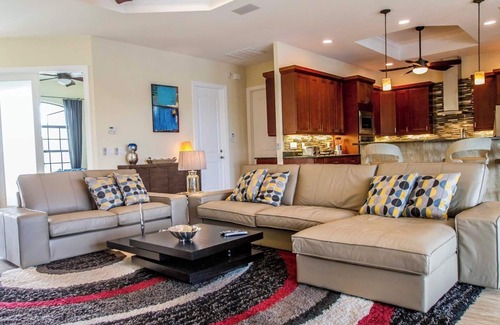 Pelican Villa | Villa Aruba Oasis - Three Bedroom Villa, Sleeps 6