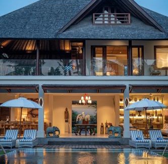 Cemagi Villa | Villa Asmara Cemagi - Luxury Beachfront Stay 15 mins from Canggu
