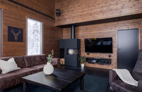 Sirkka Villa | Villa Aspen D by Aavalevi Holidays, Ski-in Ski-out