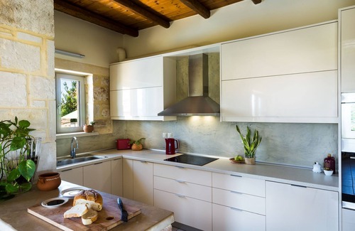 Almyrida Villa | Villa Asteriskos - Three Bedroom Villa, Sleeps 6