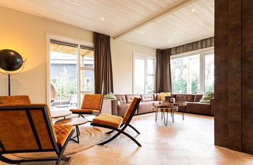 Municipality of Oost Gelre Villa | ✓ Villa at Résidence Lichtenvoorde ✓ Holiday home for 10 persons ✓ Located in Lichtenvoorde (Gelderland) ✓ Holiday park in the Achterhoek ✓ Book directly through the park