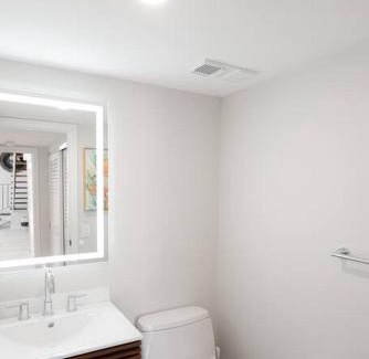 Miami Shores Villa | Villa at St James Unit A Luxury Pool Villa, Pet Friendly