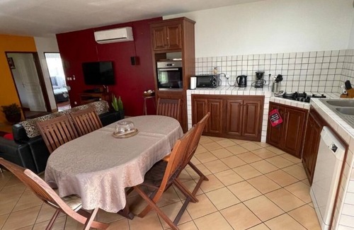 La Plaine des Cafres Villa | Villa at the foot of the Volcano