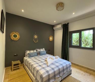 Lahebichate Villa | Villa Atlas Chill - Private Pool & 2 Bedroom - 10 Min to Medina