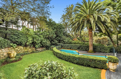 Woollahra House | Villa Attunga ~ Luxury Home, Stunning Pool &Garden