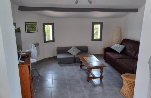 La Faute-sur-Mer House | Villa au Calme avec Jardin, Proche Plage, Équipée pour Familles - FR-1-194-285
