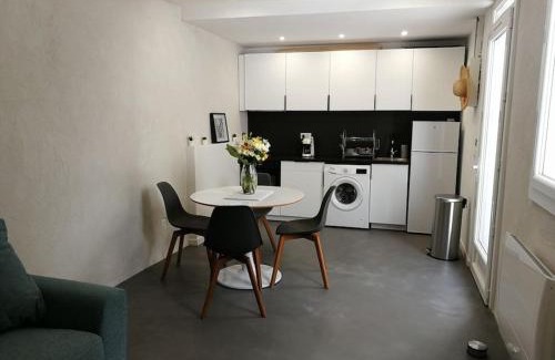 Septemes-les-Vallons Villa | Villa au Calme avec Extérieur et parking gratuit aux portes d'Aix et Marseille Emplacement idéal