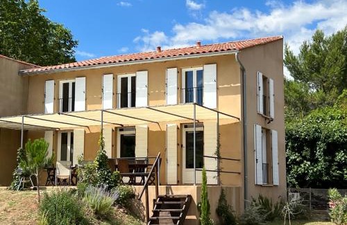 Octon House | Villa au lac du Salagou - 10 pers