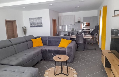 Benkovac House | Villa Aura (V0111-K1) - Raštević