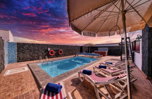Playa Blanca Villa | Villa Aurelia - Pool, Jacuzzi, BBQ and Ping-Pong By Lanzarote Vacation Homes