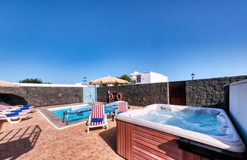Playa Blanca Villa | Villa Aurelia - Pool, Jacuzzi, BBQ and Ping-Pong By Lanzarote Vacation Homes