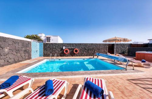 Playa Blanca Villa | Villa Aurelia - Pool, Jacuzzi, BBQ and Ping-Pong By Lanzarote Vacation Homes