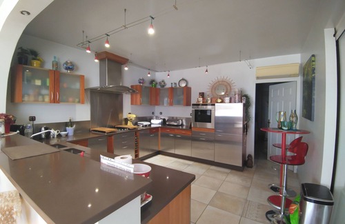 Beziers Villa | VILLA AUX OLIVIERS