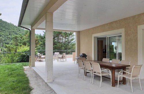 Combovin House | Villa aux Portes du Parc Naturel du Vercors