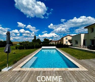 Giffaumont-Champaubert Villa | Villa avec piscine pour 10 personnes - Lac du Der Giffaumont