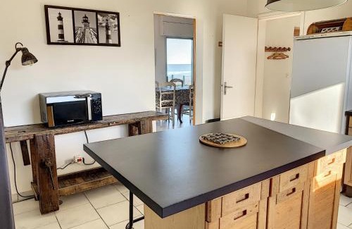 Saint-Pair-sur-Mer House | Villa avec jardin et accès direct plage, terrasse, 5 chambres, 2 salles d'eau, wifi, parking - FR-1-361-132