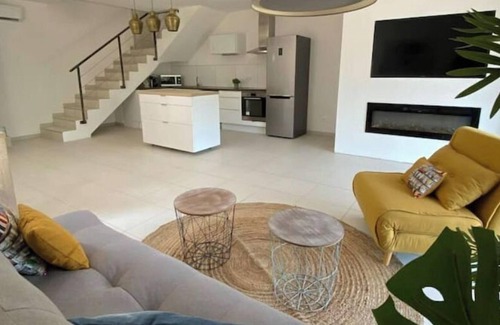 13th Arrondissement Villa | Villa Avec Jardin et Piscine a Chateau Gombert