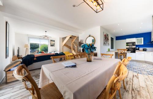 Barneville-Carteret House | Villa avec piscine privée, sauna, jardin et parking