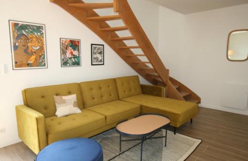 La Tranche-sur-Mer House | Villa avec piscine chauffée proche plage, WiFi, billard et garage à La Tranche-sur-Mer - FR-1-22-333
