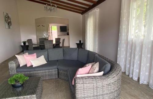 Sainte-Luce Villa | Villa avec piscine, vue sur mer, Rocher du Diamant
