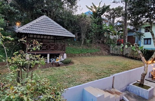 Parongpong Villa | Villa Azalea Lembang Bandung