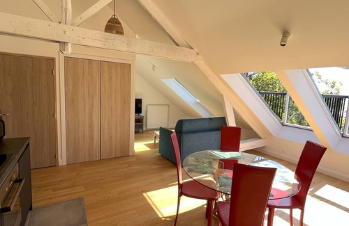 Saint-Nazaire Apartment | Villa Aziliz - Appartement Vue Mer