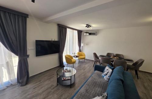 Radanovici Villa | Villa Azzurra