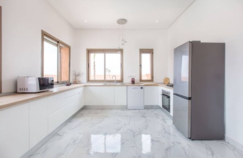 Jbilate Villa | Villa B - Private swimming pool not overlooked