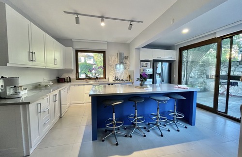 Oludeniz Villa | Villa Babylon - 5* Luxury Villa, Heated Pool, Whirlpool, BBQ Terrace, Wifi.