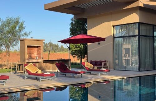 Ouled Moumen Villa | Villa Badia, 30 minutes médina, 4 suites, piscine