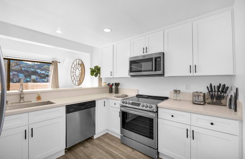 Avalon Condo | Villa Bahia Penthouse Harbor View B45