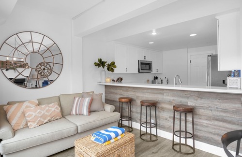 Avalon Condo | Villa Bahia Penthouse Harbor View B45
