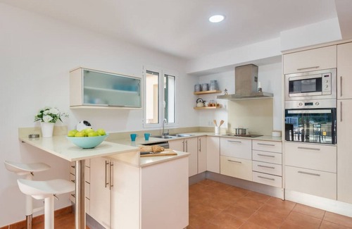 Son Parc Villa | Villa Barbara- private pool, beach, full Aircon and free WiFi